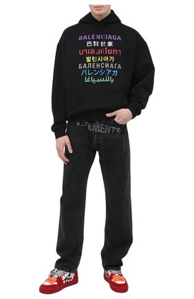 Мужской хлопковое худи BALENCIAGA черного цвета по цене 67450 руб., арт. 570811/TJVI6 | Фото 2 Мужской хлопковое худи BALENCIAGA черного цвета, арт. 570811/TJVI6 | Фото 2 (Материал внешний: Синтетический материал, Хлопок; Рукава: Длинные; Стили: Гранж; Длина (для топов): Стандартные; Мужское Кросс-КТ: Худи-одежда; Принт: С принтом)