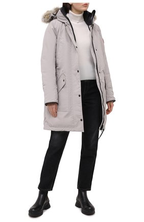 Женская пуховая парка CANADA GOOSE серого цвета по цене 122500 руб., арт. 6555L | Фото 2 Женская пуховая парка CANADA GOOSE серого цвета, арт. 6555L | Фото 2
