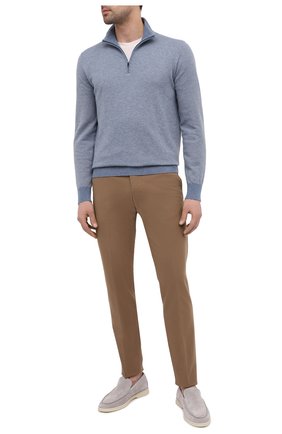 Мужские замшевые лоферы summer walk LORO PIANA светло-серого цвета по цене 89950 руб., арт. FAE8124 | Фото 2 Мужские замшевые лоферы summer walk LORO PIANA светло-серого цвета, арт. FAE8124 | Фото 2 (Материал внутренний: Натуральная кожа; Стили: Кэжуэл; Мужское Кросс-КТ: Лоферы-обувь; Материал внешний: Замша, Кожа)