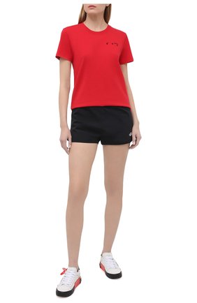 Женские шорты OFF-WHITE черного цвета по цене 39350 руб., арт. 0WVH013R21FAB001 | Фото 2 Женские шорты OFF-WHITE черного цвета, арт. 0WVH013R21FAB001 | Фото 2