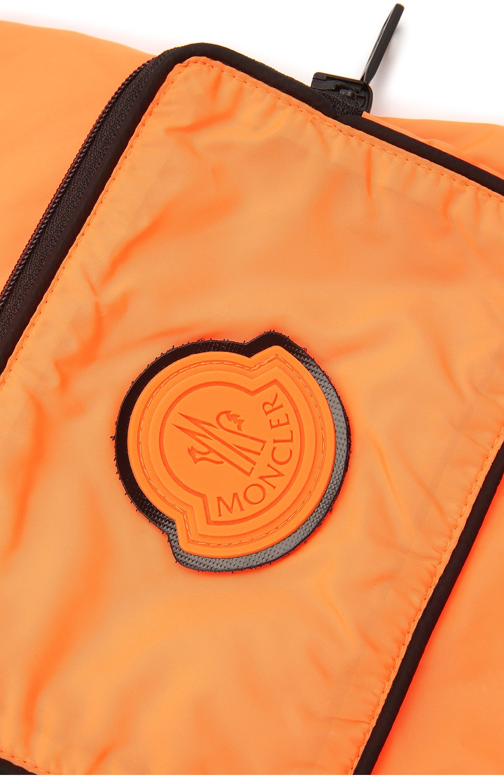 Накидка poldo dog couture MONCLER оранжевого цвета по цене 37800 руб., арт. F2-090-3G606-00-54155 | Фото 3 Накидка poldo dog couture MONCLER оранжевого цвета, арт. F2-090-3G606-00-54155 | Фото 3