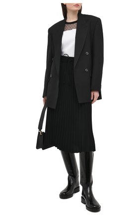 Женская плиссированная юбка REDVALENTINO черного цвета по цене 57800 руб., арт. VR3RAB85/4RA | Фото 2 Женская плиссированная юбка REDVALENTINO черного цвета, арт. VR3RAB85/4RA | Фото 2