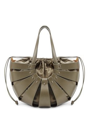 Женская сумка shell medium BOTTEGA VENETA серого цвета по цене 209000 руб., арт. 651577/VMAUH | Фото 1 Женская сумка shell medium BOTTEGA VENETA серого цвета, арт. 651577/VMAUH | Фото 1 (Материал: Натуральная кожа; Сумки-технические: Сумки top-handle; Размер: medium)