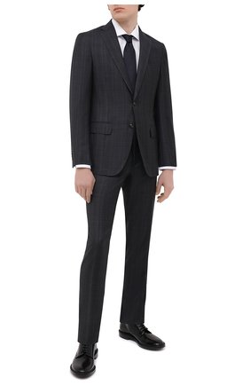 Мужская хлопковая сорочка TOM FORD белого цвета по цене 64200 руб., арт. QFT690/94S3AX | Фото 2 Мужская хлопковая сорочка TOM FORD белого цвета, арт. QFT690/94S3AX | Фото 2 (Длина (для топов): Стандартные; Воротник: Акула; Случай: Формальный; Стили: Классический; Принт: Однотонные; Рубашки М: Slim Fit; Рукава: Длинные; Манжеты: На пуговицах; Материал внешний: Хлопок)