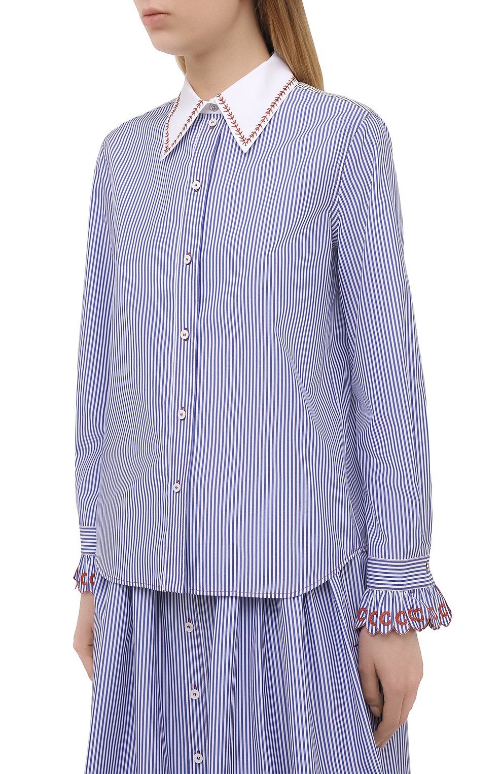 Женская хлопковая рубашка CHLOÉ голубого цвета, арт. CHC21SHT73045 | Фото 3 (Рукава: Длинные; Принт: Полоска, С принтом; Женское Кросс-КТ: Рубашка-одежда; Длина (для топов): Стандартные; Региональные ограничения белый список (Axapta Mercury): RU; Материал внешний: Хлопок; Стили: Кэжуэл)