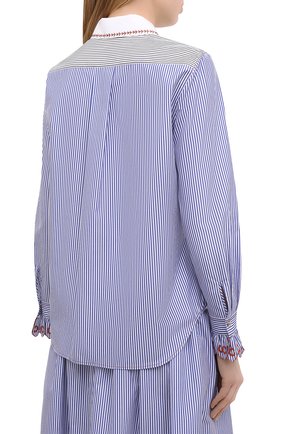 Женская хлопковая рубашка CHLOÉ голубого цвета, арт. CHC21SHT73045 | Фото 4 (Рукава: Длинные; Принт: Полоска, С принтом; Женское Кросс-КТ: Рубашка-одежда; Длина (для топов): Стандартные; Региональные ограничения белый список (Axapta Mercury): RU; Материал внешний: Хлопок; Стили: Кэжуэл)