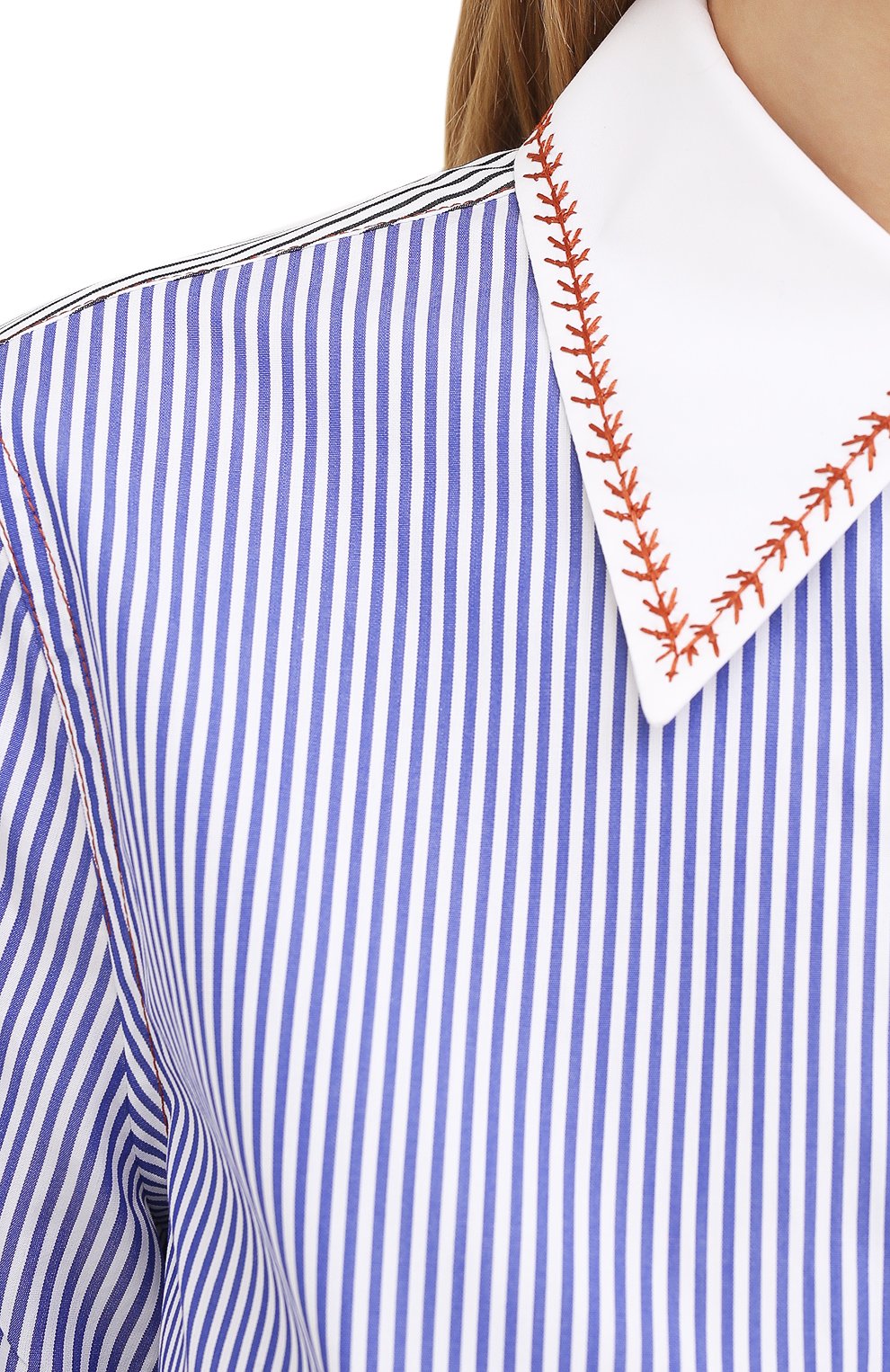 Женская хлопковая рубашка CHLOÉ голубого цвета, арт. CHC21SHT73045 | Фото 5 (Рукава: Длинные; Принт: Полоска, С принтом; Женское Кросс-КТ: Рубашка-одежда; Длина (для топов): Стандартные; Региональные ограничения белый список (Axapta Mercury): RU; Материал внешний: Хлопок; Стили: Кэжуэл)