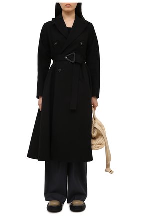 Женский хлопковый тренч BOTTEGA VENETA черного цвета по цене 258500 руб., арт. 646931/V0BT0 | Фото 2 Женский хлопковый тренч BOTTEGA VENETA черного цвета, арт. 646931/V0BT0 | Фото 2 (Материал внешний: Хлопок; Стили: Кэжуэл; Материал подклада: Хлопок; Длина (верхняя одежда): Длинные; Рукава: Длинные)