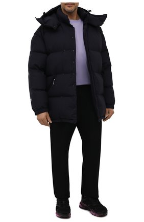 Мужская хлопковая футболка BRIONI сиреневого цвета по цене 29950 руб., арт. UJCA0L/PZ600 | Фото 2 Мужская хлопковая футболка BRIONI сиреневого цвета, арт. UJCA0L/PZ600 | Фото 2 (Принт: Без принта; Материал внешний: Хлопок; Длина (для топов): Стандартные; Рукава: Короткие; Стили: Кэжуэл; Региональные ограничения белый список (Axapta Mercury): RU)