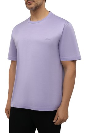 Мужская хлопковая футболка BRIONI сиреневого цвета, арт. UJCA0L/PZ600 | Фото 3 (Принт: Без принта; Рукава: Короткие; Длина (для топов): Стандартные; Региональные ограничения белый список (Axapta Mercury): RU; Материал внешний: Хлопок; Стили: Кэжуэл)