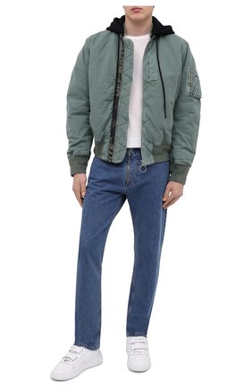 Мужской хлопковый бомбер OFF-WHITE хаки цвета по цене 95200 руб., арт. 0MEH028R21FAB001 | Фото 2 Мужской хлопковый бомбер OFF-WHITE хаки цвета, арт. 0MEH028R21FAB001 | Фото 2