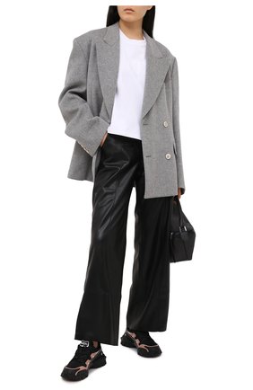 Женская хлопковая футболка VALENTINO белого цвета по цене 39950 руб., арт. VB3MG11A66B | Фото 2 Женская хлопковая футболка VALENTINO белого цвета, арт. VB3MG11A66B | Фото 2