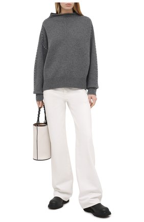 Женский шерстяной свитер HELMUT LANG серого цвета по цене 48500 руб., арт. K06HW719 | Фото 2 Женский шерстяной свитер HELMUT LANG серого цвета, арт. K06HW719 | Фото 2