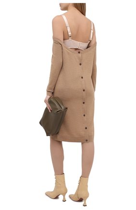 Женское шерстяное платье BURBERRY бежевого цвета по цене 162000 руб., арт. 4566632 | Фото 2 Женское шерстяное платье BURBERRY бежевого цвета, арт. 4566632 | Фото 2 (Рукава: С открытыми плечами, Длинные; Материал внешний: Шерсть; Женское Кросс-КТ: Платье-одежда; Длина Ж (юбки, платья, шорты): До колена; Случай: Повседневный; Стили: Кэжуэл)