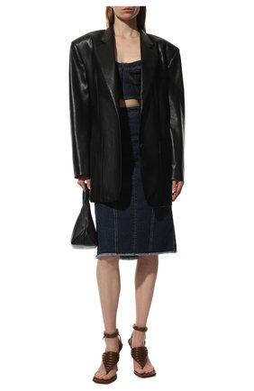 Женская джинсовая юбка ALEXANDER MCQUEEN синего цвета по цене 96700 руб., арт. 650661/QMAA8 | Фото 2 Женская джинсовая юбка ALEXANDER MCQUEEN синего цвета, арт. 650661/QMAA8 | Фото 2 (Женское Кросс-КТ: Юбка-одежда, Юбка-карандаш; Кросс-КТ: Деним; Материал внешний: Хлопок, Деним; Стили: Гранж; Длина Ж (юбки, платья, шорты): Миди; Региональные ограничения белый список (Axapta Mercury): RU)