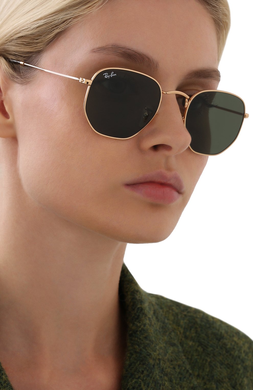 Женские солнцезащитные очки RAY-BAN черного цвета по цене 11700 руб., арт. 3548N-001 | Фото 2 Женские солнцезащитные очки RAY-BAN черного цвета, арт. 3548N-001 | Фото 2