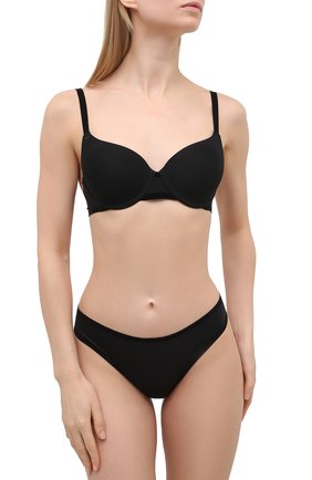 Женские трусы-стринги WOLFORD черного цвета по цене 5900 руб., арт. 69856 | Фото 2 Женские трусы-стринги WOLFORD черного цвета, арт. 69856 | Фото 2