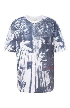Женская хлопковая футболка ALEXANDER MCQUEEN темно-синего цвета по цене 45500 руб., арт. 651868/QZAC0 | Фото 1 Женская хлопковая футболка ALEXANDER MCQUEEN темно-синего цвета, арт. 651868/QZAC0 | Фото 1 (Рукава: Короткие; Длина (для топов): Стандартные; Материал внешний: Хлопок; Стили: Спорт-шик; Женское Кросс-КТ: Футболка-одежда; Принт: С принтом; Региональные ограничения белый список (Axapta Mercury): RU)