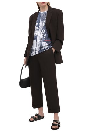 Женская хлопковая футболка ALEXANDER MCQUEEN темно-синего цвета по цене 45500 руб., арт. 651868/QZAC0 | Фото 2 Женская хлопковая футболка ALEXANDER MCQUEEN темно-синего цвета, арт. 651868/QZAC0 | Фото 2 (Рукава: Короткие; Длина (для топов): Стандартные; Материал внешний: Хлопок; Стили: Спорт-шик; Женское Кросс-КТ: Футболка-одежда; Принт: С принтом; Региональные ограничения белый список (Axapta Mercury): RU)