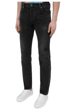 Мужские джинсы BALMAIN темно-серого цвета, арт. VH1MH000/099D | Фото 3 (Силуэт М (брюки): Узкие; Кросс-КТ: Деним; Длина (брюки, джинсы): Стандартные; Стили: Гранж; Материал внешний: Хлопок; Детали: Потертости)