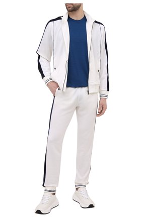 Мужской шерстяной кардиган Z ZEGNA белого цвета по цене 89750 руб., арт. VW470/ZZT808 | Фото 2 Мужской шерстяной кардиган Z ZEGNA белого цвета, арт. VW470/ZZT808 | Фото 2 (Рукава: Длинные; Мужское Кросс-КТ: Кардиган-одежда; Стили: Спорт-шик; Материал внешний: Шерсть; Длина (для топов): Стандартные)