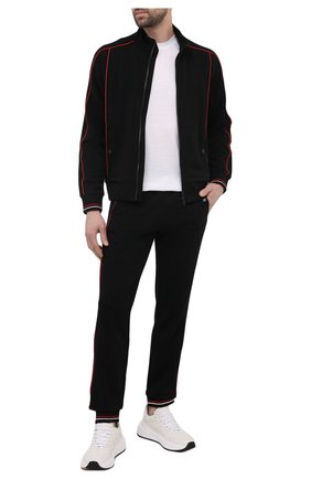 Мужская шерстяная футболка Z ZEGNA белого цвета по цене 33150 руб., арт. VW391/ZZT608 | Фото 2 Мужская шерстяная футболка Z ZEGNA белого цвета, арт. VW391/ZZT608 | Фото 2
