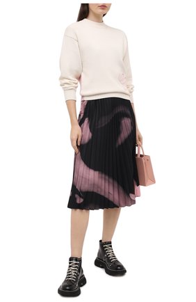 Женский свитер OFF-WHITE бежевого цвета по цене 53200 руб., арт. 0WHE036R21KNI001 | Фото 2 Женский свитер OFF-WHITE бежевого цвета, арт. 0WHE036R21KNI001 | Фото 2