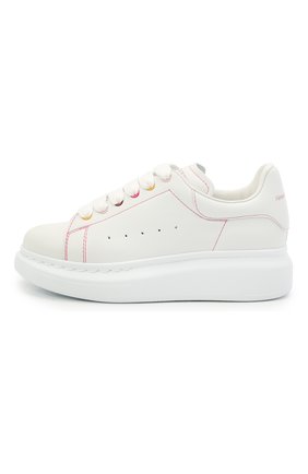 Детские кожаные кеды ALEXANDER MCQUEEN белого цвета по цене 25850 руб., арт. 587691/WHX1Q | Фото 2 Детские кожаные кеды ALEXANDER MCQUEEN белого цвета, арт. 587691/WHX1Q | Фото 2