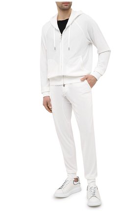 Мужской толстовка TOM FORD белого цвета по цене 86300 руб., арт. BW277/TFJ205 | Фото 2 Мужской толстовка TOM FORD белого цвета, арт. BW277/TFJ205 | Фото 2 (Стили: Кэжуэл; Длина (для топов): Стандартные; Материал внешний: Синтетический материал, Вискоза; Рукава: Длинные; Мужское Кросс-КТ: Толстовка-одежда)