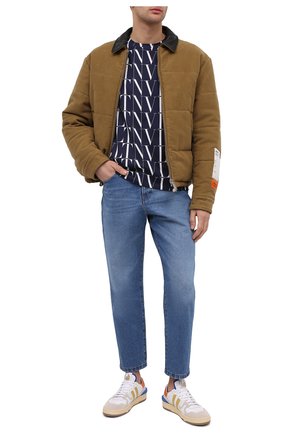 Мужская хлопковая футболка VALENTINO синего цвета по цене 42900 руб., арт. VV3MG08J73T | Фото 2 Мужская хлопковая футболка VALENTINO синего цвета, арт. VV3MG08J73T | Фото 2