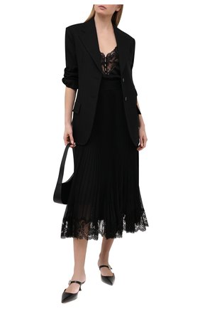 Женский шелковый топ SAINT LAURENT черного цвета по цене 105000 руб., арт. 648880/Y7B20 | Фото 2 Женский шелковый топ SAINT LAURENT черного цвета, арт. 648880/Y7B20 | Фото 2
