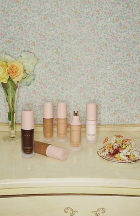 Тональный флюид fluide de beauté fini naturel, 130 (30ml) GUCCI бесцветного цвета по цене 5200 руб., арт. 3616300890233 | Фото 5 Тональный флюид fluide de beauté fini naturel, 130 (30ml) GUCCI бесцветного цвета, арт. 3616300890233 | Фото 5
