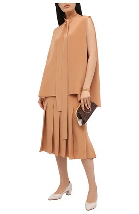 Женские кожаные туфли SANTONI белого цвета по цене 44250 руб., арт. WDHC58609HI2NSZAG15 | Фото 2 Женские кожаные туфли SANTONI белого цвета, арт. WDHC58609HI2NSZAG15 | Фото 2