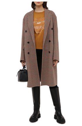 Женская хлопковая футболка KENZO коричневого цвета по цене 16700 руб., арт. FB52TS9724YG | Фото 2 Женская хлопковая футболка KENZO коричневого цвета, арт. FB52TS9724YG | Фото 2 (Принт: С принтом; Рукава: Короткие; Женское Кросс-КТ: Футболка-одежда; Стили: Спорт-шик; Длина (для топов): Стандартные; Материал внешний: Хлопок)