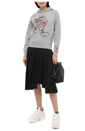 Женский хлопковое худи KENZO серого цвета по цене 29750 руб., арт. FB52SW8744ML | Фото 2 Женский хлопковое худи KENZO серого цвета, арт. FB52SW8744ML | Фото 2 (Материал внешний: Хлопок; Стили: Спорт-шик; Длина (для топов): Стандартные; Женское Кросс-КТ: Худи-одежда; Рукава: Длинные)