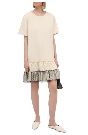 Женское платье REDVALENTINO черно-белого цвета по цене 41450 руб., арт. VR3MJ06L/5QB | Фото 2 Женское платье REDVALENTINO черно-белого цвета, арт. VR3MJ06L/5QB | Фото 2