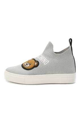 Детские текстильные кеды MOSCHINO серого цвета по цене 35200 руб., арт. 67505/T0MAIA/36-41 | Фото 2 Детские текстильные кеды MOSCHINO серого цвета, арт. 67505/T0MAIA/36-41 | Фото 2 (Материал внешний: Текстиль; Материал внутренний: Натуральная кожа; Региональные ограничения белый список (Axapta Mercury): RU; Длина стельки: 23,7; Мальчики Кросс-КТ: Обувь-высокие)