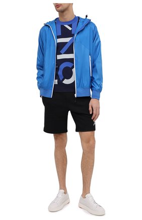 Мужской бомбер kenzo sport KENZO синего цвета по цене 48100 руб., арт. FB55BL1511NG | Фото 2 Мужской бомбер kenzo sport KENZO синего цвета, арт. FB55BL1511NG | Фото 2 (Рукава: Длинные; Стили: Спорт-шик; Материал внешний: Синтетический материал; Материал подклада: Синтетический материал; Длина (верхняя одежда): Короткие; Кросс-КТ: Куртка; Принт: Без принта)