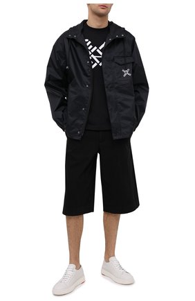 Мужские хлопковые шорты KENZO черного цвета по цене 23650 руб., арт. FB55SH2125AA | Фото 2 Мужские хлопковые шорты KENZO черного цвета, арт. FB55SH2125AA | Фото 2
