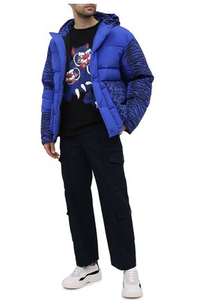 Мужские хлопковые брюки-карго KENZO темно-синего цвета, арт. FB55PA3349CT | Фото 2 (Силуэт М (брюки): Карго; Случай: Повседневный; Длина (брюки, джинсы): Стандартные; Материал внешний: Хлопок; Стили: Гранж)