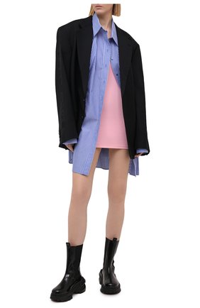 Женское платье VETEMENTS розового цвета по цене 54450 руб., арт. WE51DR660P 1332/BABY PINK | Фото 2 Женское платье VETEMENTS розового цвета, арт. WE51DR660P 1332/BABY PINK | Фото 2