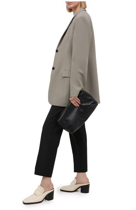 Женские кожаные мюли BOTTEGA VENETA кремвого цвета по цене 79950 руб., арт. 651366/V0G80 | Фото 2 Женские кожаные мюли BOTTEGA VENETA кремвого цвета, арт. 651366/V0G80 | Фото 2