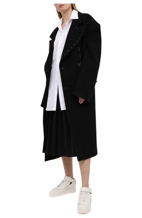 Женские кожаные кеды comme des garcons x nike COMME DES GARCONS белого цвета по цене 26800 руб., арт. GF-K108-001 | Фото 2 Женские кожаные кеды comme des garcons x nike COMME DES GARCONS белого цвета, арт. GF-K108-001 | Фото 2