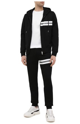 Мужской хлопковая толстовка MONCLER черного цвета по цене 43750 руб., арт. G1-091-8G795-10-809KR | Фото 2 Мужской хлопковая толстовка MONCLER черного цвета, арт. G1-091-8G795-10-809KR | Фото 2