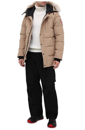 Мужская пуховик с меховой отделкой carson CANADA GOOSE коричневого цвета по цене 117500 руб., арт. 3805M | Фото 2 Мужская пуховик с меховой отделкой carson CANADA GOOSE коричневого цвета, арт. 3805M | Фото 2
