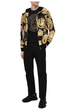 Мужская хлопковая футболка VERSACE черного цвета по цене 41950 руб., арт. A77987/A201952 | Фото 2 Мужская хлопковая футболка VERSACE черного цвета, арт. A77987/A201952 | Фото 2