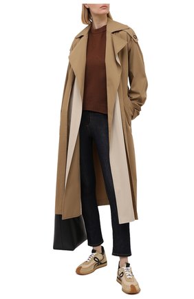 Женские джинсы KITON синего цвета по цене 45050 руб., арт. DJ50101/X04T60 | Фото 2 Женские джинсы KITON синего цвета, арт. DJ50101/X04T60 | Фото 2