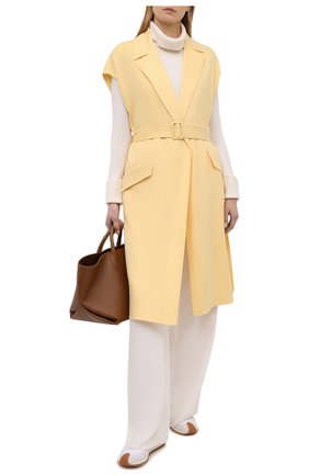 Женский кашемировый жилет LORO PIANA желтого цвета по цене 449500 руб., арт. FAL5916 | Фото 2 Женский кашемировый жилет LORO PIANA желтого цвета, арт. FAL5916 | Фото 2