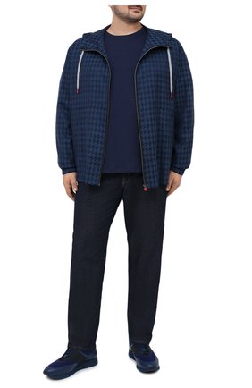 Мужской кашемировый кардиган KITON темно-синего цвета по цене 249500 руб., арт. UMC001K06T0610 | Фото 2 Мужской кашемировый кардиган KITON темно-синего цвета, арт. UMC001K06T0610 | Фото 2 (Рукава: Длинные; Мужское Кросс-КТ: Кардиган-одежда; Воротник: С капюшоном; Стили: Кэжуэл; Материал внешний: Шерсть, Кашемир; Длина (для топов): Удлиненные; Big sizes: Big Sizes; Региональные ограничения белый список (Axapta Mercury): RU)
