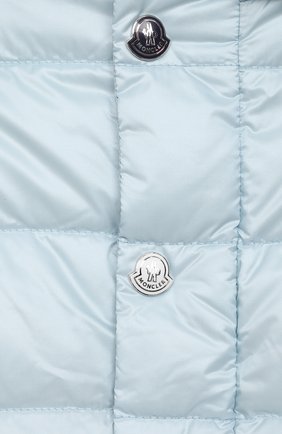 Детский пуховый комбинезон MONCLER голубого цвета по цене 58050 руб., арт. G1-951-1F510-00-53048 | Фото 4 Детский пуховый комбинезон MONCLER голубого цвета, арт. G1-951-1F510-00-53048 | Фото 4 (Рукава: Длинные; Материал внешний: Синтетический материал; Региональные ограничения белый список (Axapta Mercury): RU; Материал утеплителя: Пух и перо; Материал подклада: Хлопок)